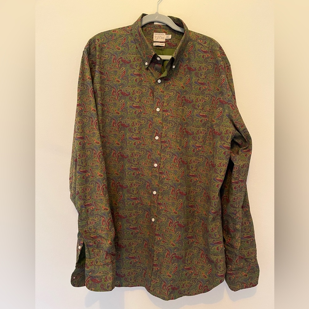 Male dress shirt. J.Crew. XL Tall.